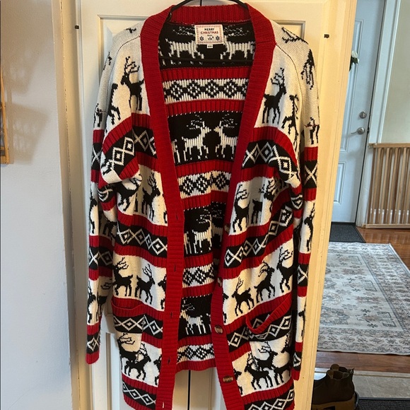 V28 Sweaters - Women's Reindeer Pattern Cardigan - Red and Black